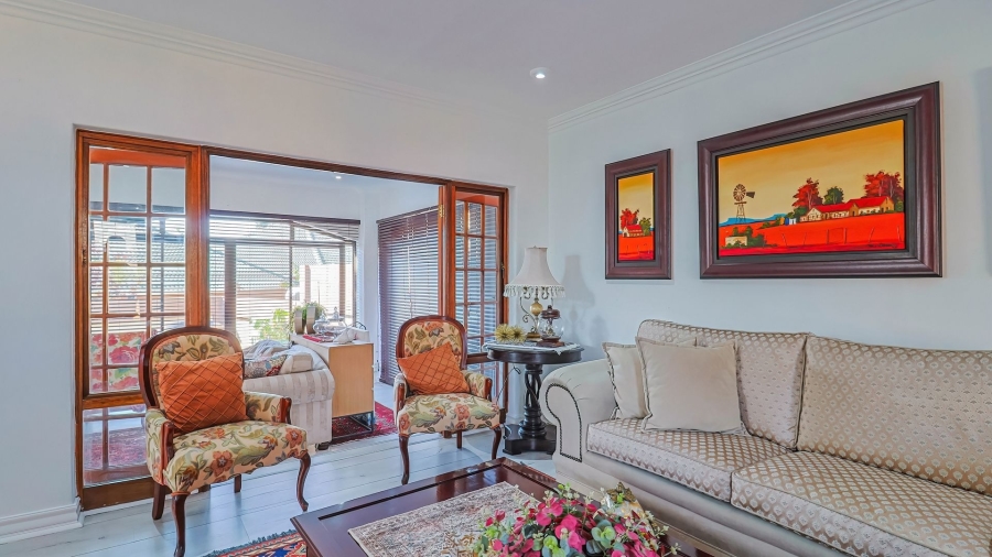 4 Bedroom Property for Sale in Boschdal North West